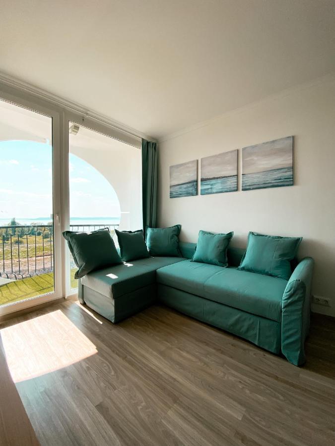 Marine Apartman By Bltn Siofok Ngoại thất bức ảnh