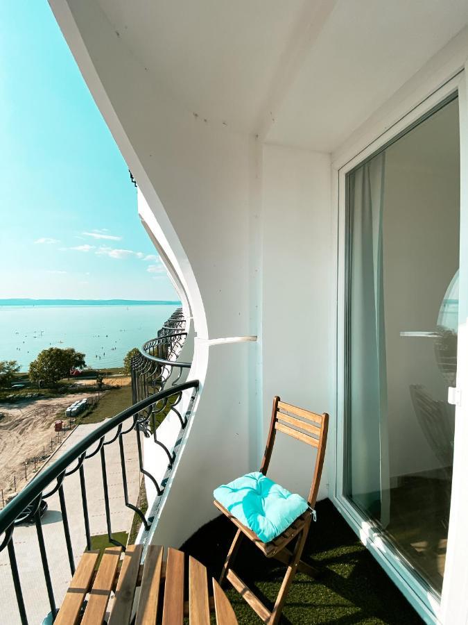 Marine Apartman By Bltn Siofok Ngoại thất bức ảnh